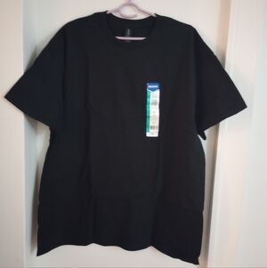 Gildan Unisex Black Short Sleeve Basic T-shirt Size XL